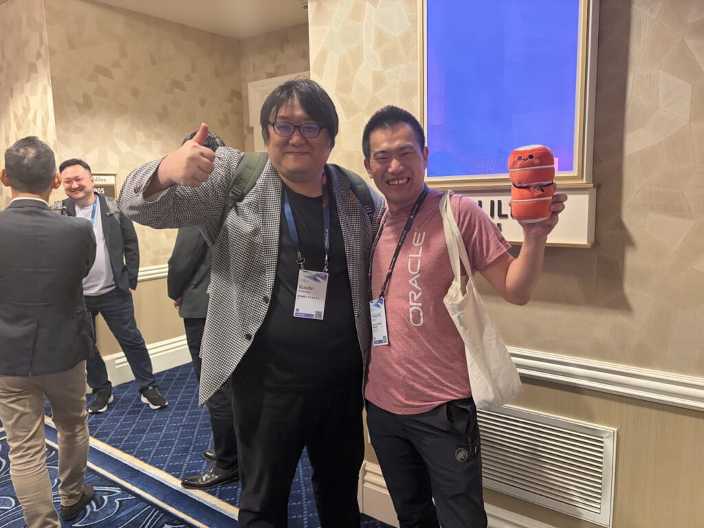 大森さんとシャカサイン